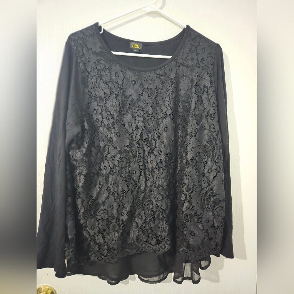1X Lee Black Lace Blouse